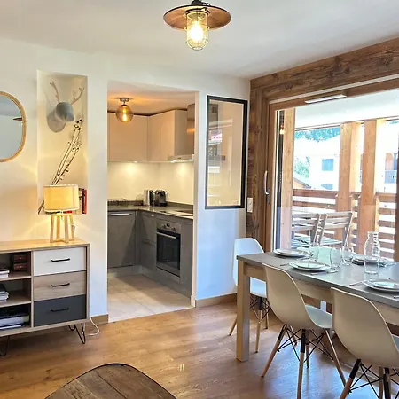 De Standing Avec Wifi Et Parking, Au Centre De La Station - Fr-1-623-97 Appartement Les Gets